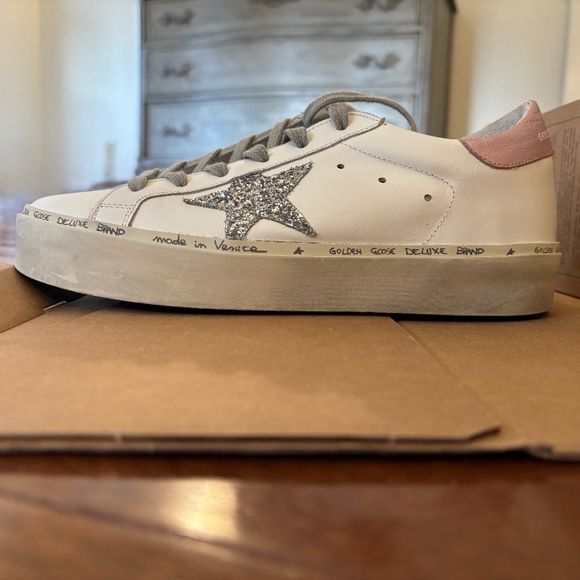 Golden Goose Hi-Stars - Picture 2 of 16